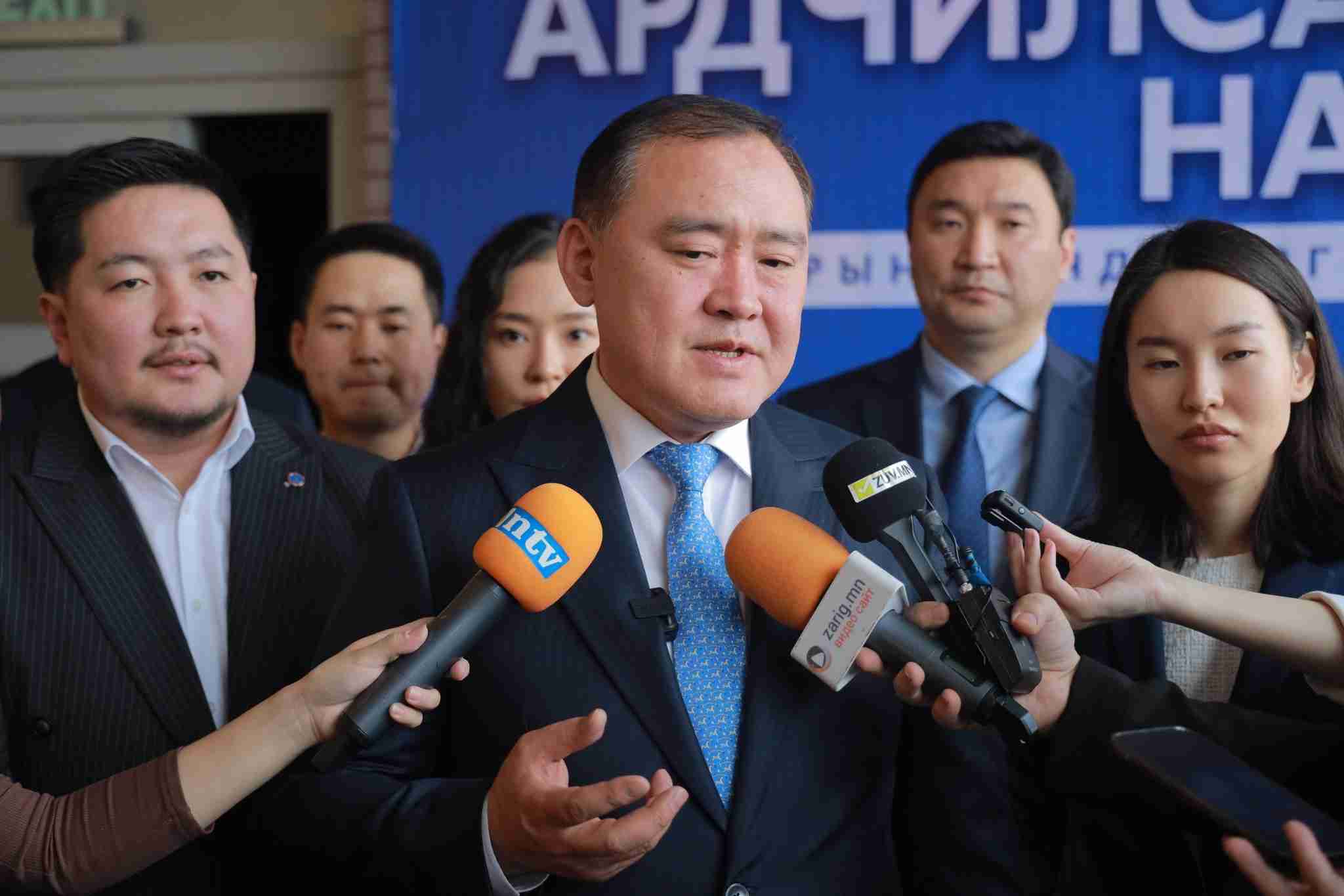 Лу.Гантөмөр: АН 2024 онд ч ялна, 2028 онд ч ялна...