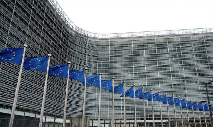 Оросын царцаасан хөрөнгийг Украинд тусламж үзүүлэхэд ашиглана