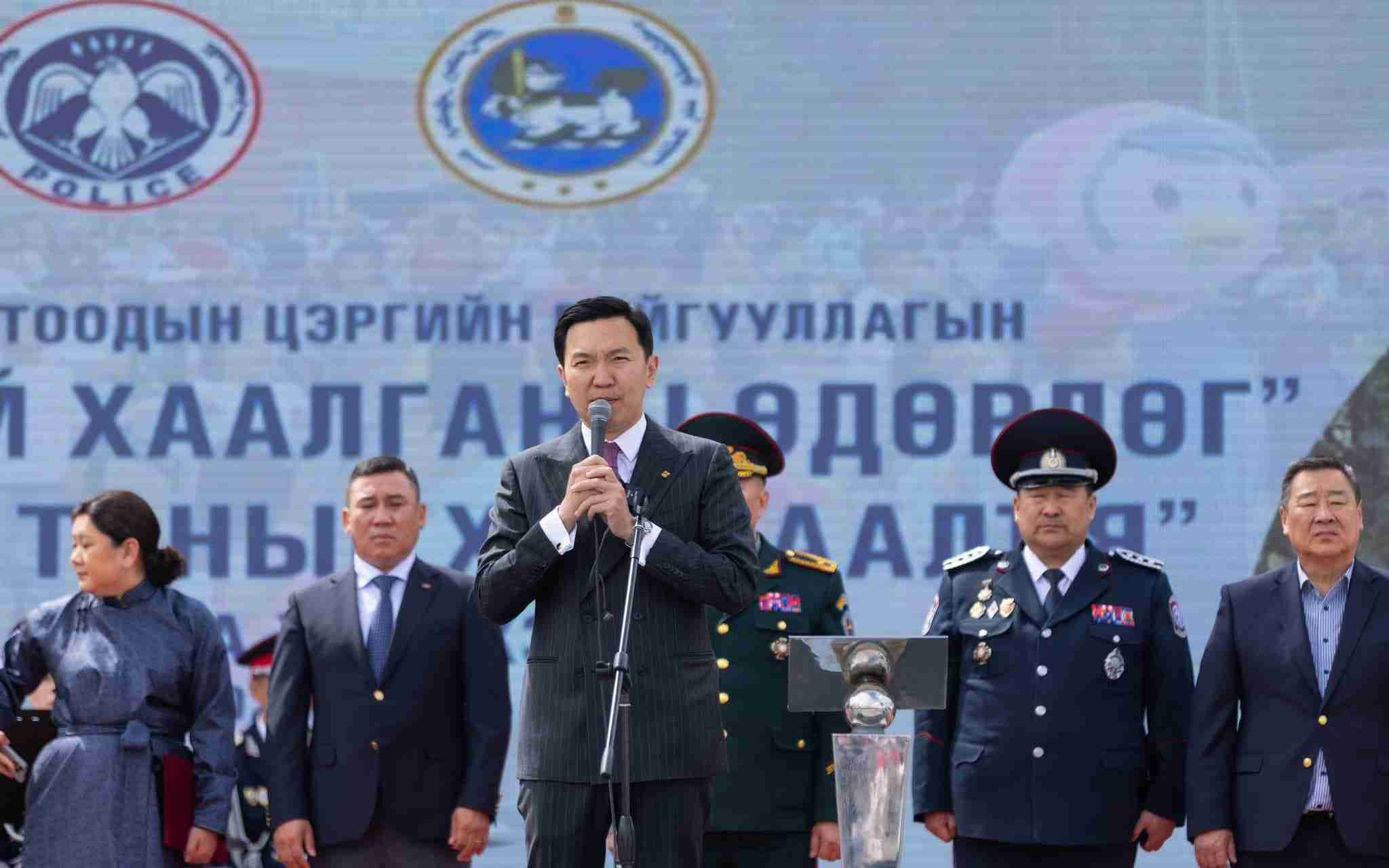 Н.Учрал: Технологиор хүүхдээ хамгаална