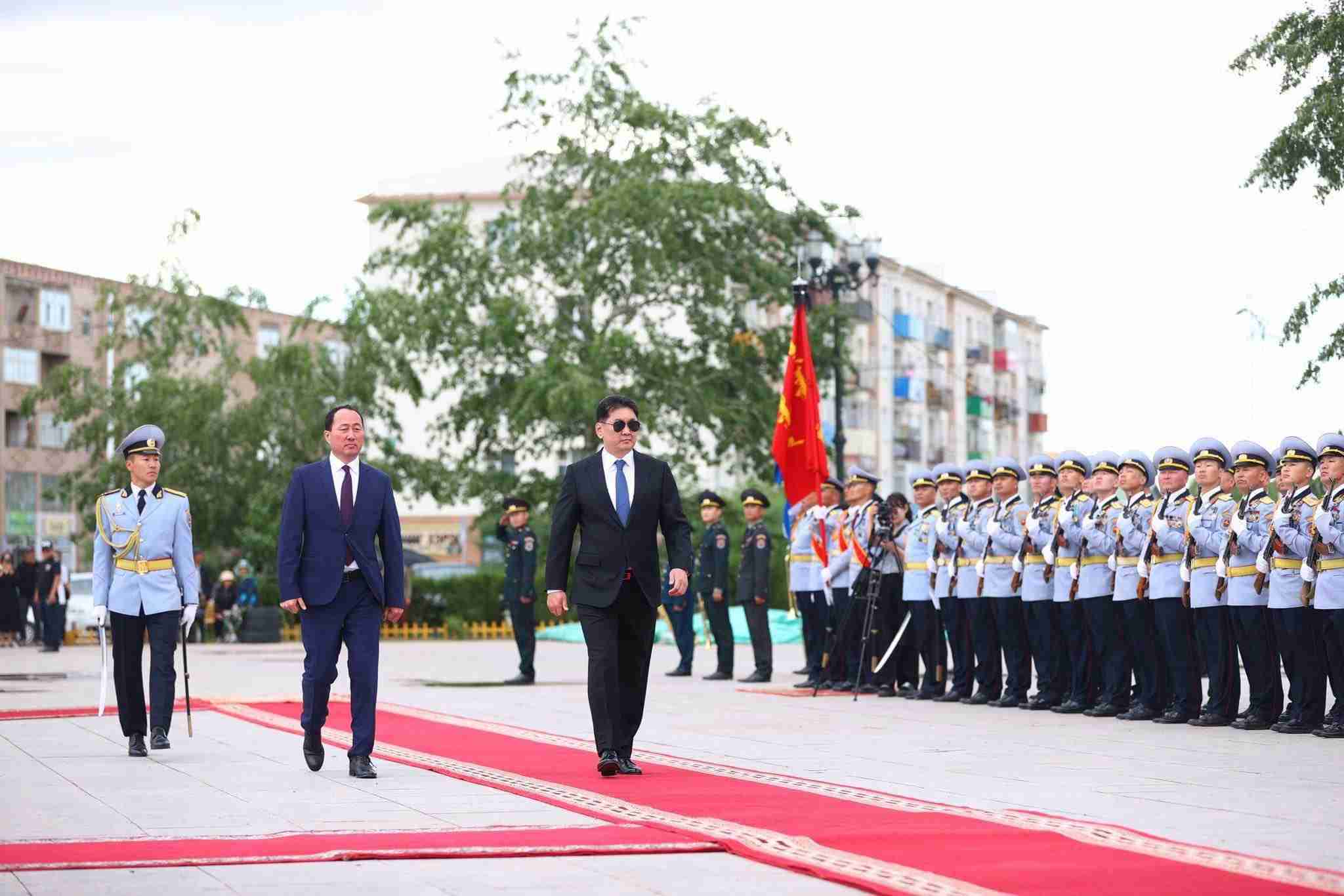 Ерөнхийлөгч У.Хүрэлсүх Дорнод аймагт ажиллаж байна