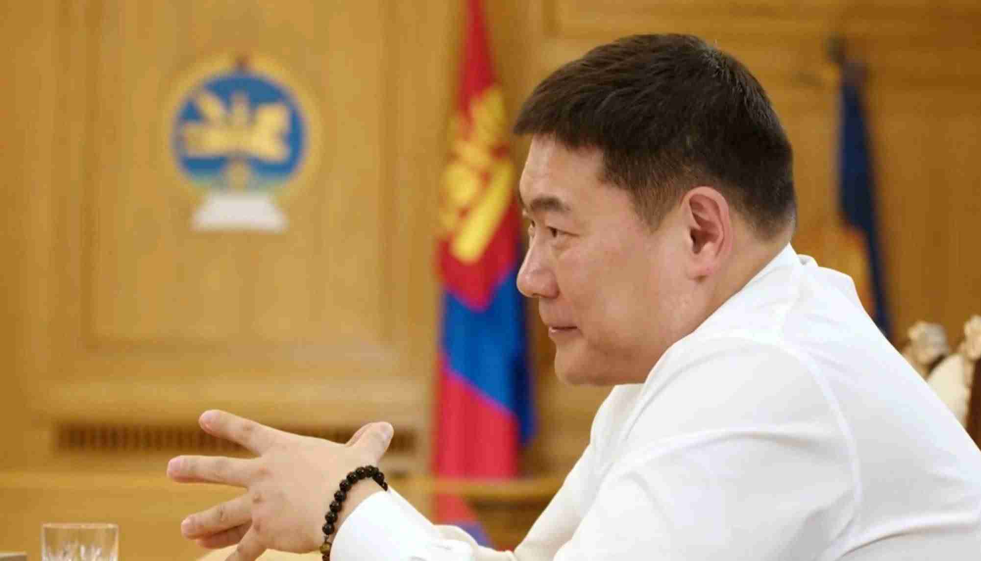 Л.Оюун-Эрдэнэ: Хоёрхон кэйс ярья