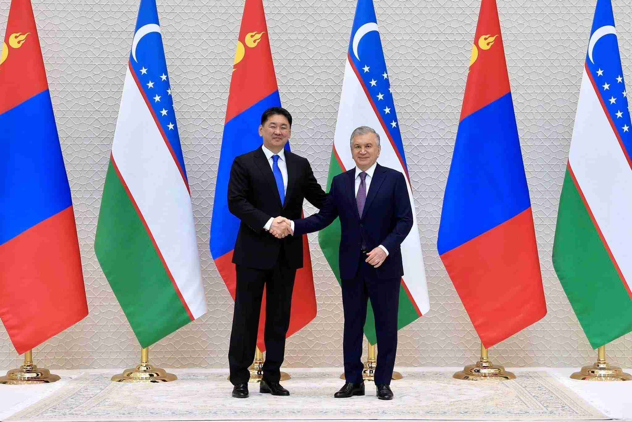 Ерөнхийлөгч У.Хүрэлсүх, Бүгд Найрамдах Узбекистан Улсын Ерөнхийлөгч Ш.Мирзиёев нар албан ёсны хэлэлцээ хийлээ