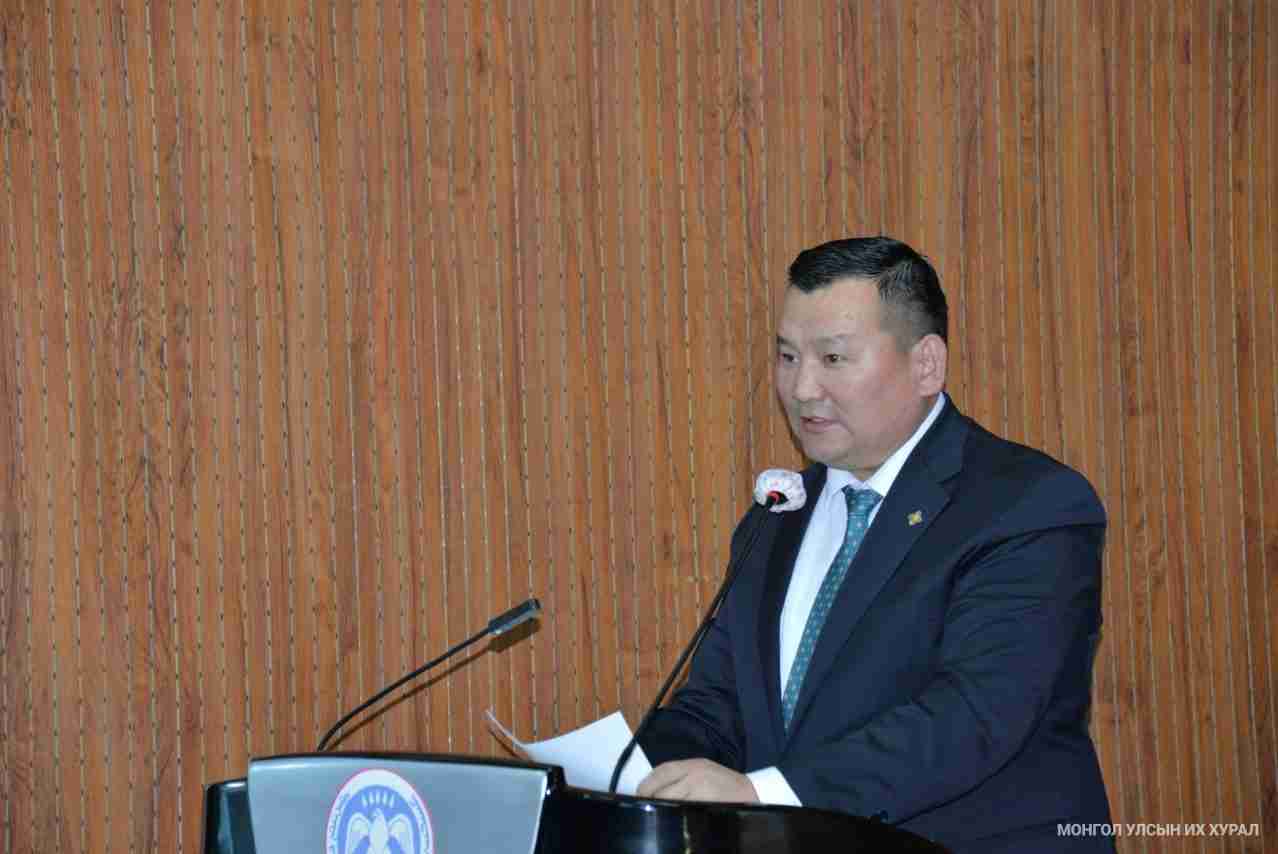 УИХ дахь МАН-ын бүлгийн даргаар Л.Мөнхбаатарыг сонгожээ