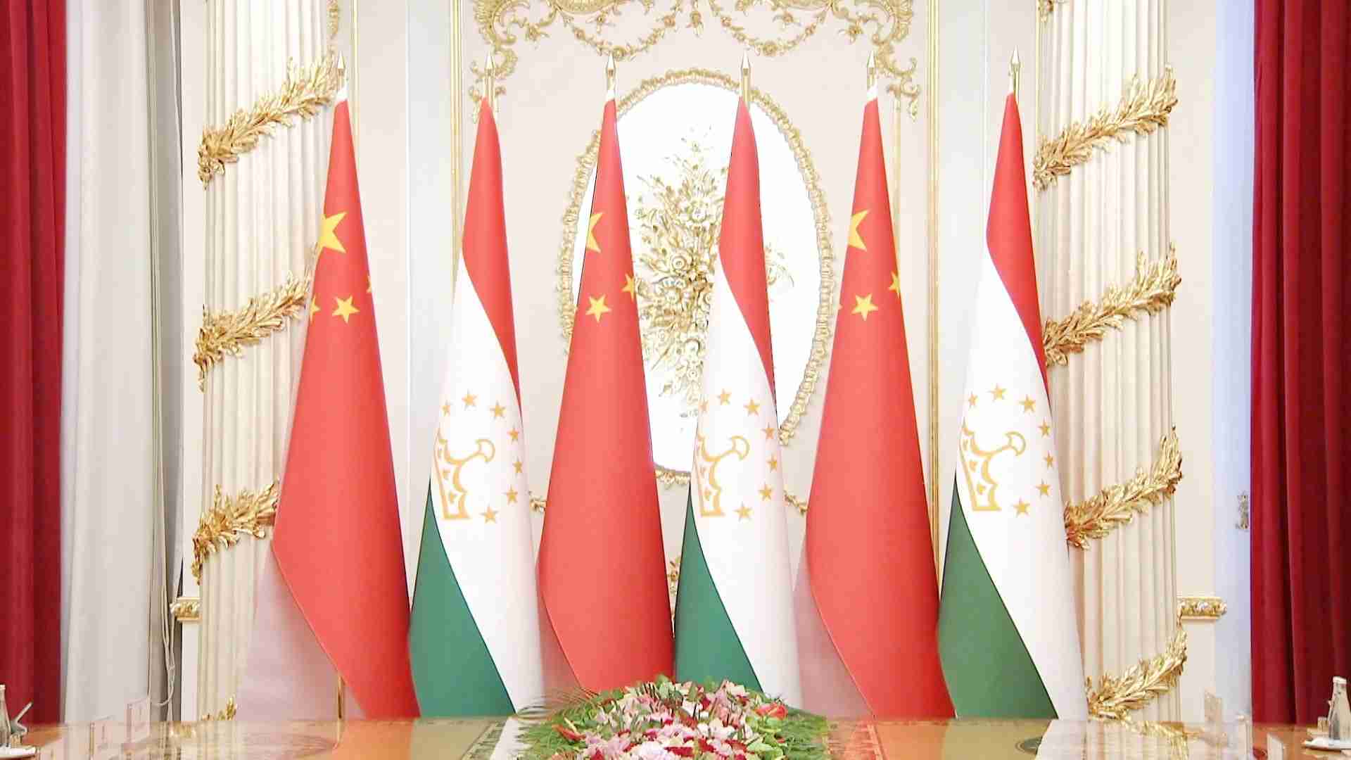 Хятад, Тажикстаны хамтын ажиллагааны шинэ хэтийн төлөвийг нээж байна гэжээ