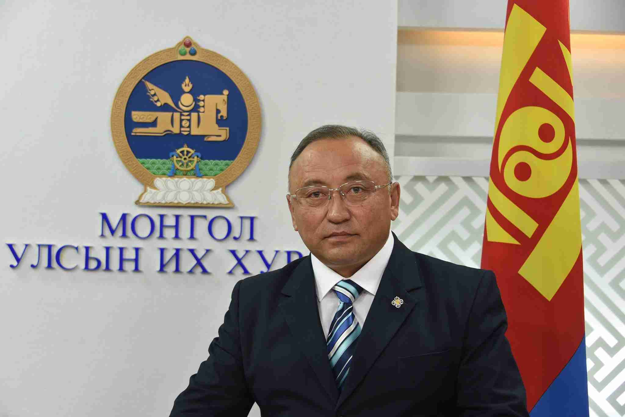 Байгаль орчин, хүнс, хөдөө аж ахуйн байнгын хорооны даргаар Б.Бейсенийг сонгохыг дэмжлээ
