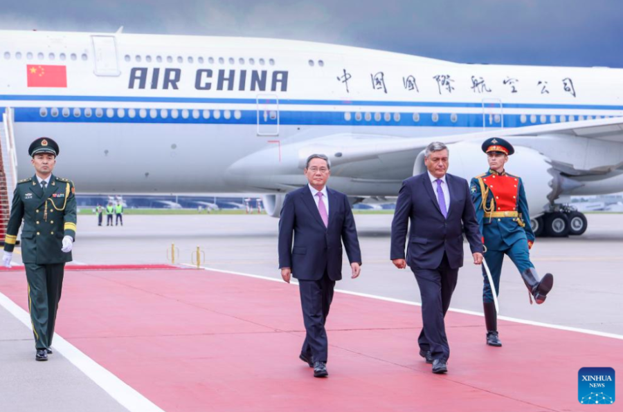 БНХАУ-ын Төрийн зөвлөлийн Ерөнхий сайд ОХУ-д айлчилж байна