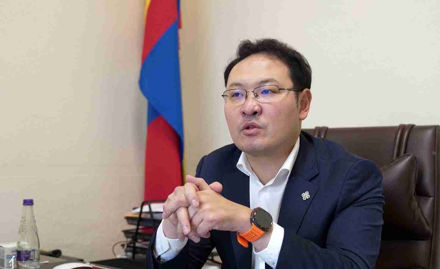 Э.Батшугар: Зээлийн хүү бууруулахтай холбоотой хуулийн төсөл өргөн барина