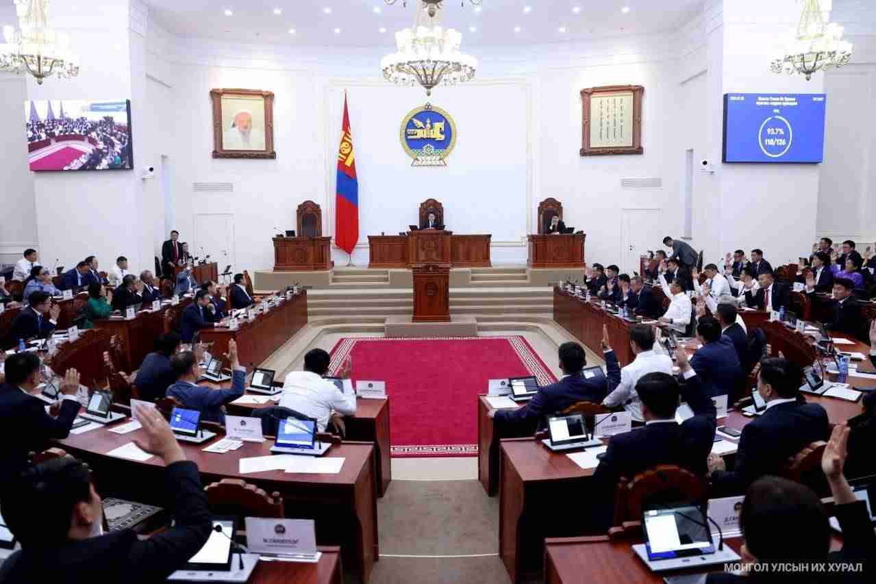 Урвагчдыг бэлтгэдэг улс төр