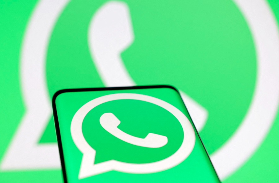 Иран улс WhatsApp, Google Play-д тавьсан хоригоо цуцалжээ