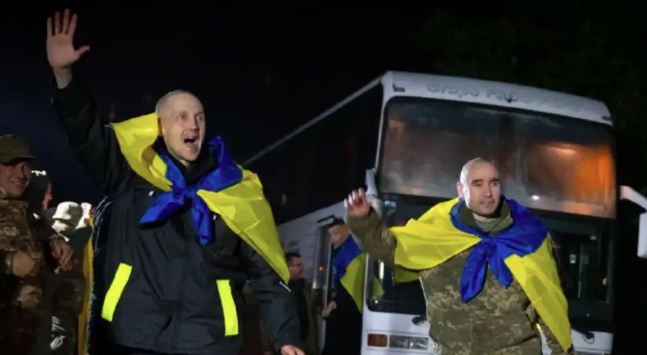 Орос, Украины талууд олзлогдсон цэргүүдээ солилцжээ