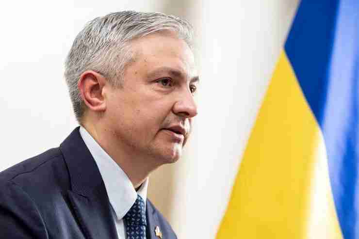 Дмитро Пономаренко: Украиныг НАТО-д элсүүлэхээс өөр хувилбарыг хүлээн зөвшөөрөхгүй