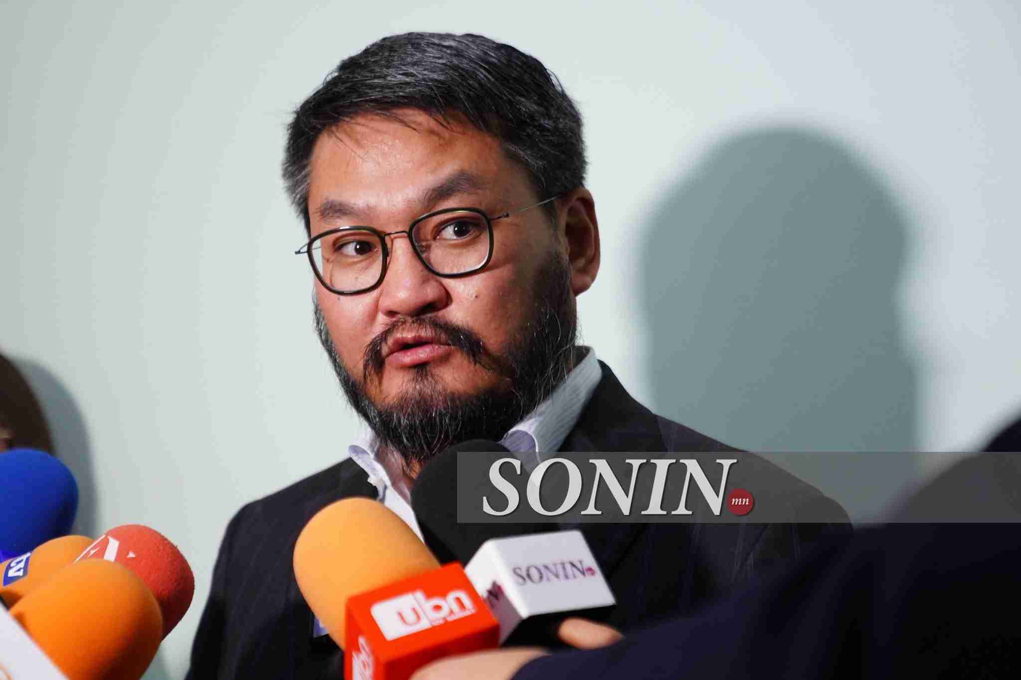 УИХ-ын гишүүн Ө.Шижир: Ерөнхий сайдад итгэж байна. Арай ч тийм зүйл хийхгүй байлгүй дээ
