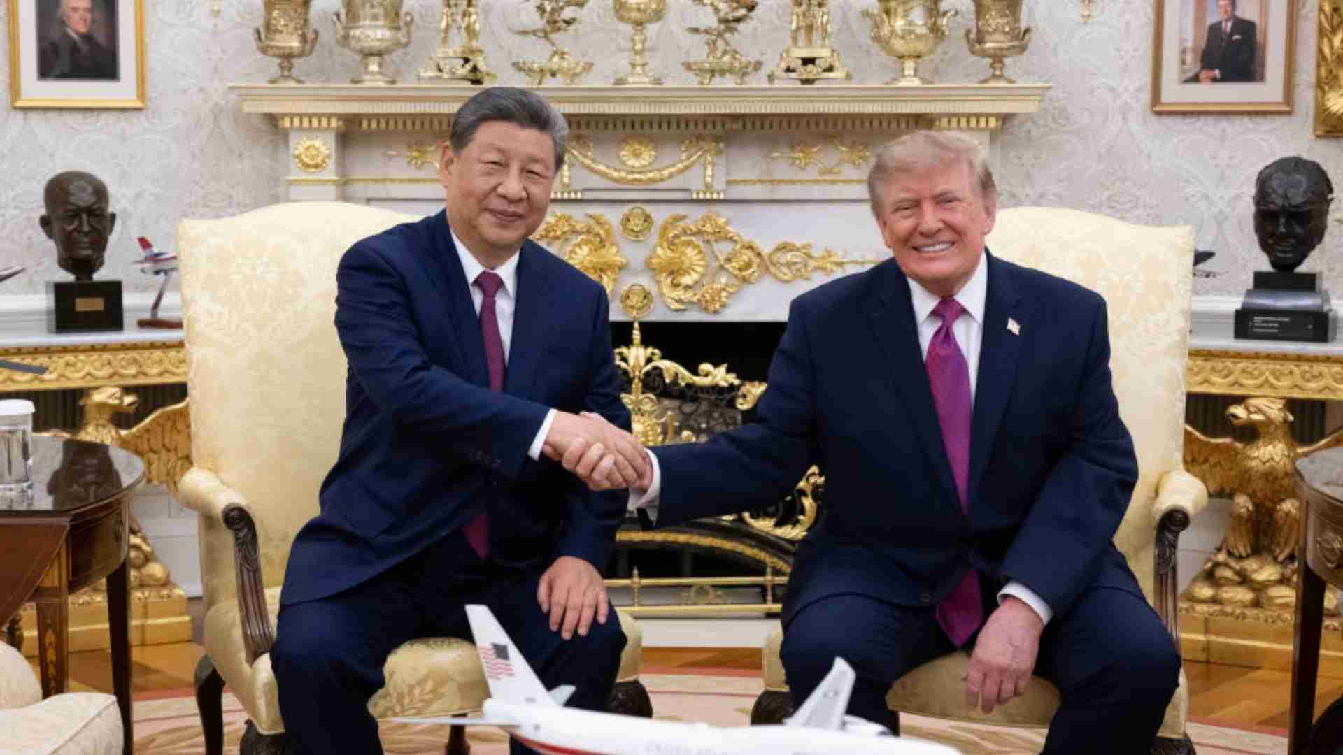 Ши Жиньпин, Дональд Трамп нар хэлэлцээ хийв