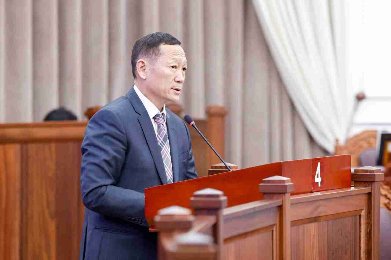 Монгол Улсын Ерөнхий аудитор С.Магнайсүрэн 2027 оны төсвийн төсөлд өгсөн аудитын дүгнэлтийг УИХ-д танилцууллаа