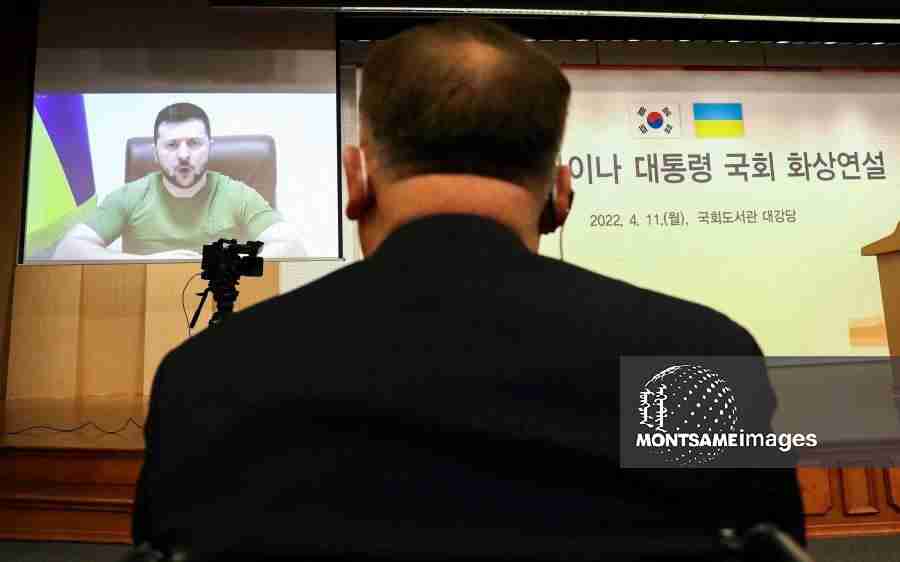 Тайлбар хийхийг Украинаас шаарджээ
